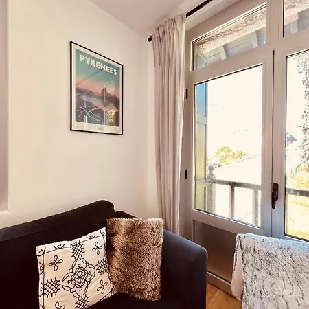Cosycerdan, Bel Vue Montagne Et Balcon Apartment Font-Romeu-Odeillo-Via